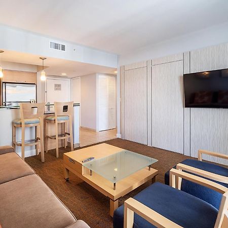 شقة Sunny Isles 1Bdr Sea View And Pool ميامي بيتش المظهر الخارجي الصورة