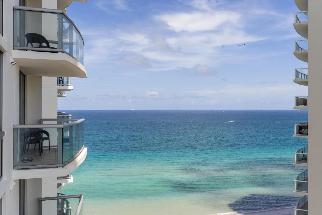 شقة Sunny Isles 1Bdr Sea View And Pool ميامي بيتش المظهر الخارجي الصورة