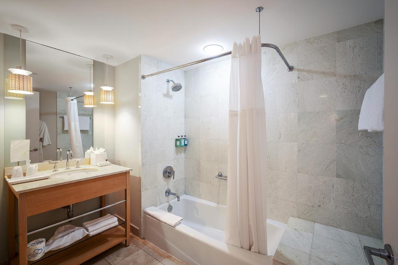 شقة Sunny Isles 1Bdr Sea View And Pool ميامي بيتش المظهر الخارجي الصورة